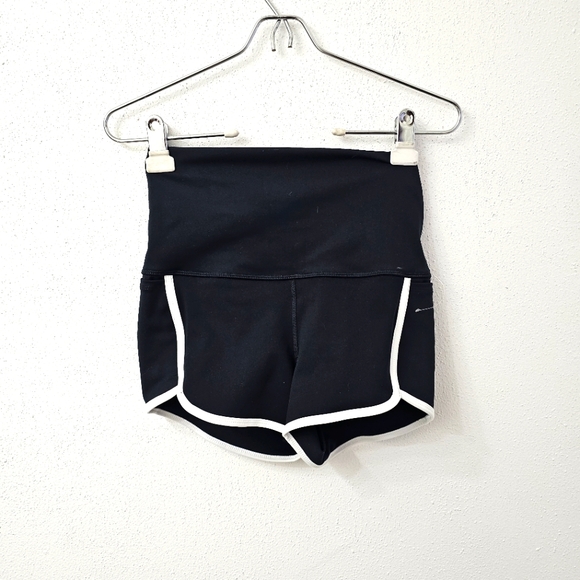 Free People Movement Black Island Time Short size Small NWOT - Picture 7 of 9